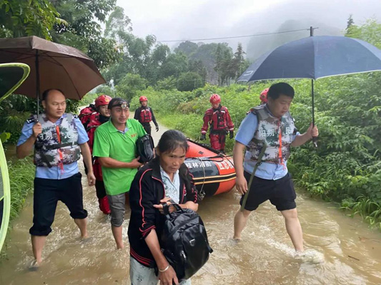 广西暴雨灾害,6人遇难,11人失联的背后 广西暴雨灾害,6人遇难,11人失联的背后
